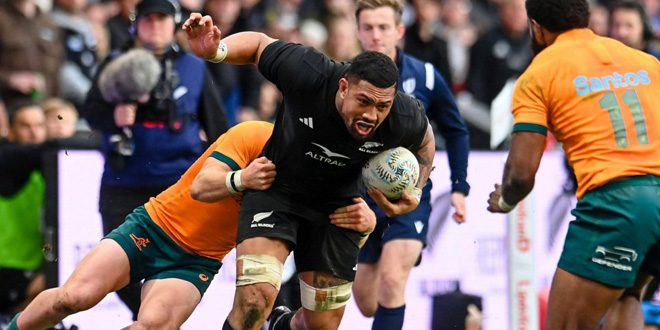 La pelea de la segunda mitad de los All Blacks le da a los Wallabies una gran victoria en el thriller de la Copa Bradisloe en Dunedin